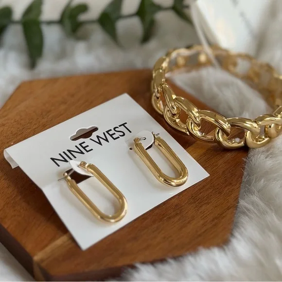 NINE WEST NWT Set! Gold Tone Curb Chain Stretch Bracelet + Long Hoop Earrings - Picture 9 of 14